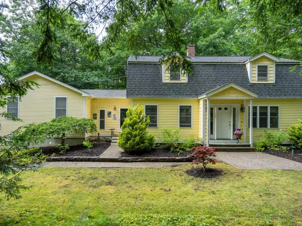 70 Meadowbrook Drive, Epping, NH 03042