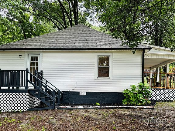 2nd image of 1407 W Mauney Ave