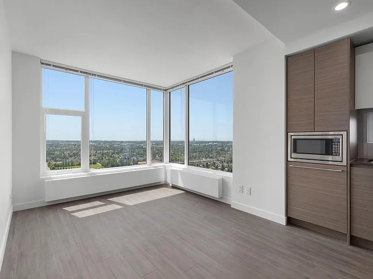 13615 Fraser Hwy #3803 — Photo 11