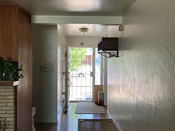 4th image of 1517 Dartmouth Dr NE