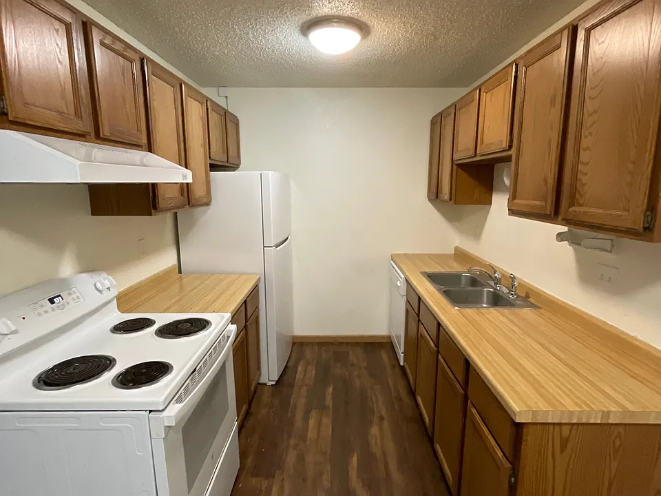 1706 Highway 49 N #2