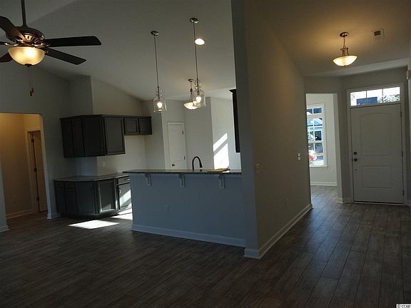 4th image of 402 Hillsborough Dr. #HL387 Sheffield