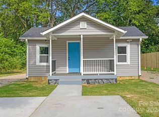 617 N Market St, Lancaster, SC 29720