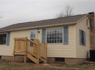 6283 Saint Peters Rd, Macungie, PA 18062