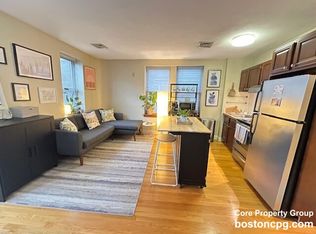 21 Charter St APT 303, Boston, MA 02113
