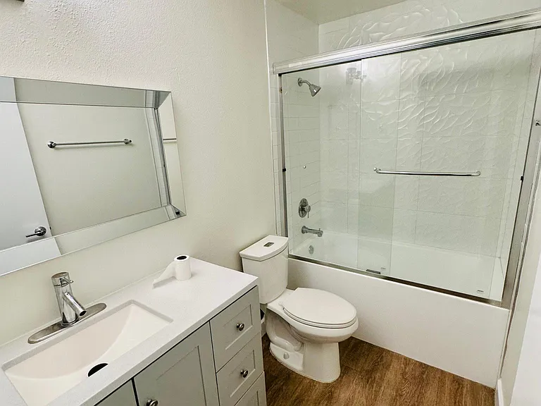 1060 Olive Ave #16 — Photo 7