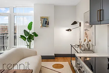 Rented by Rennit Inc.