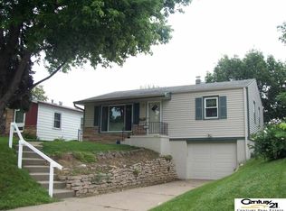 4305 S 16th St, Omaha, NE 68107