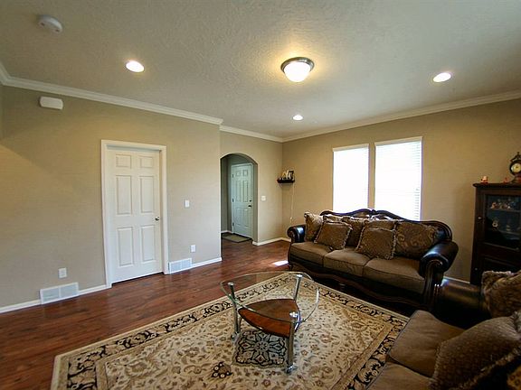 3rd image of 10229 S Clarks Hill Dr