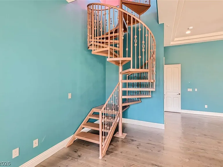 22 Bloomfield Hills Dr — Photo 35