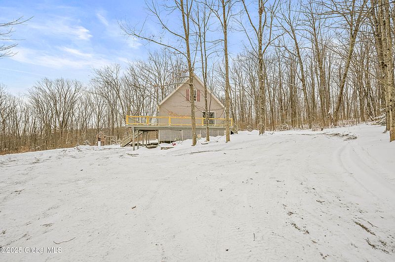2nd image of 180 Gordon Road