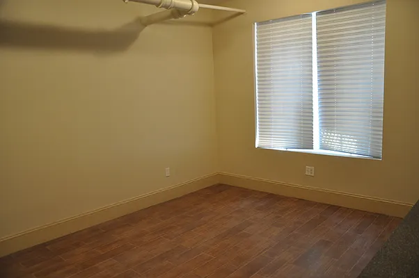 Rented by Abba Realty Associates INC | media 8