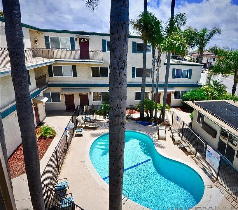 940 Calla Ave