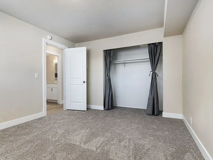1355 N Redwood Rd #13 — Photo 11