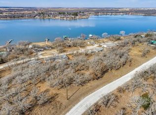 137 Cheyenne Dr, Nocona, TX 76255