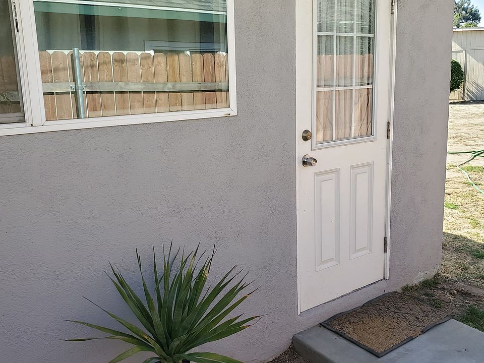 1st image of 25647 1/2 Cottonwood Rd #1/2