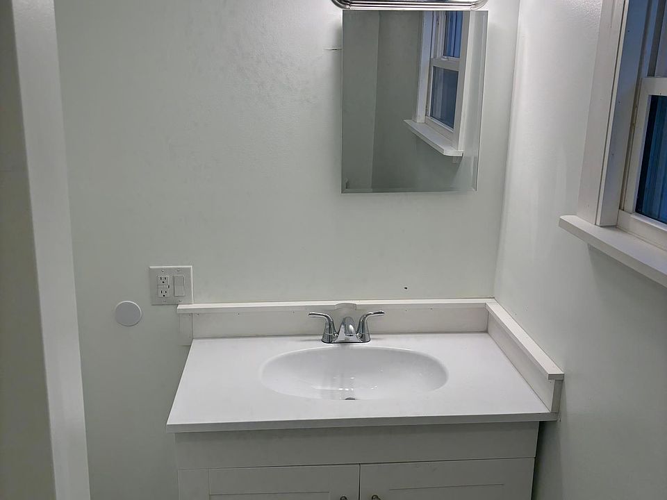 1 Heuvelton St 4, Rensselaer Falls, NY 13680 Zillow