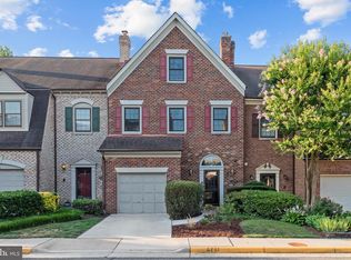 6261 Masefield Ct, Alexandria, VA 22304