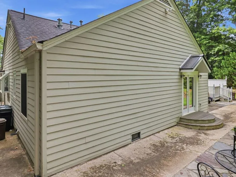 857 Chattahoochee Dr — Photo 25