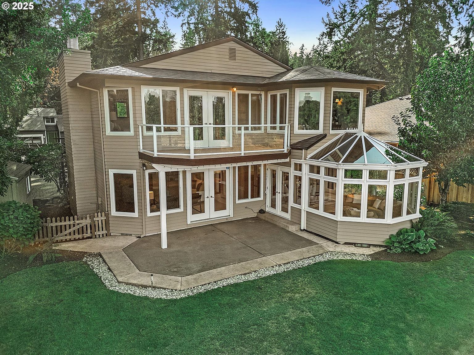 ゆゆ 5687 River St, West Linn, OR 97068 | Zillow