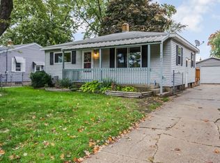 4424 Madison Ave SE, Kentwood, MI 49548