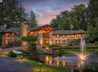 465 NW Royal Blvd, Portland, OR 97210