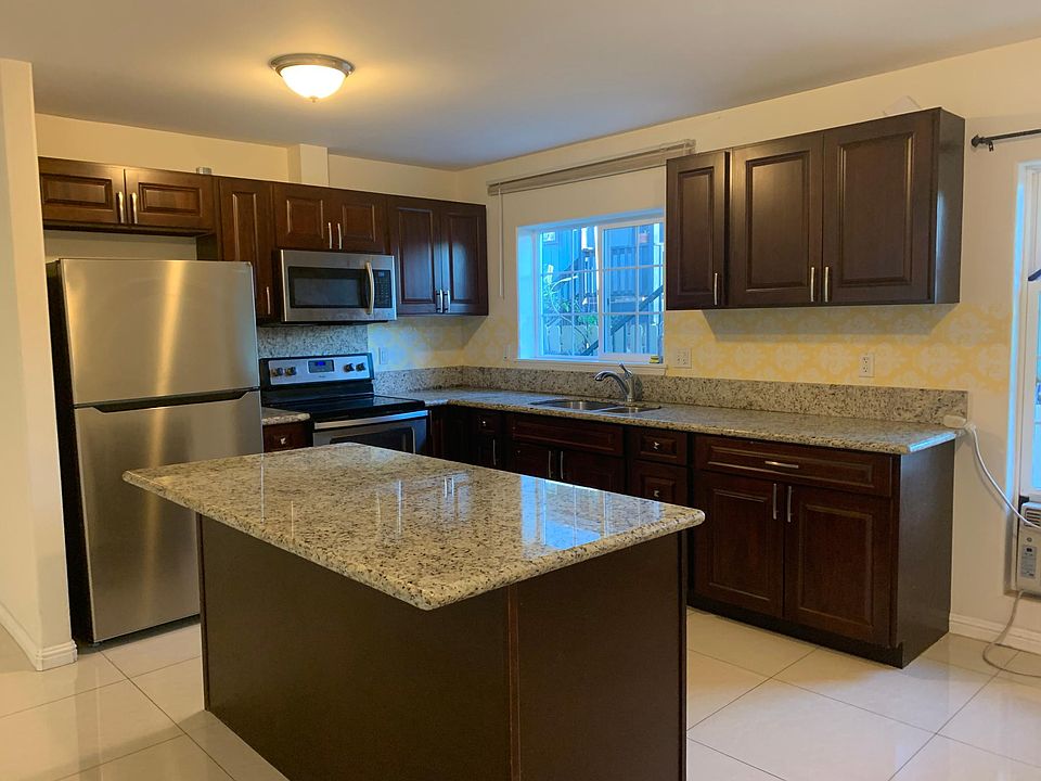 1st image of 4366A Keaka Dr