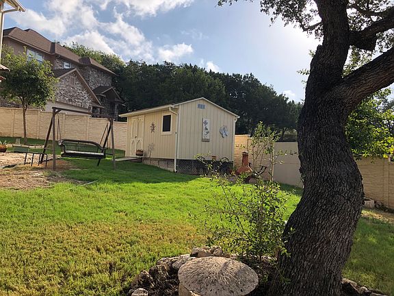 5th image of 7419 Moss Brook Dr