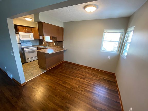 3rd image of 1308 N 49th Ave APT 6