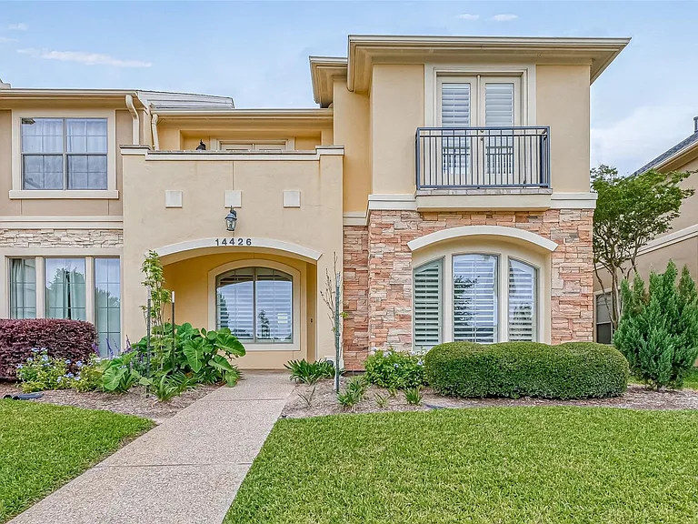 14426 Summerleaf Ln — Photo 1