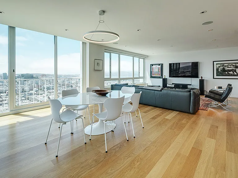 1200 California St #19D — Photo 5