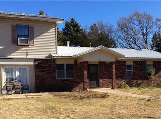 209 Pine Ridge Cir, Poteau, OK 74953