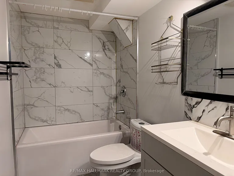 3755 Albion Rd — Photo 7