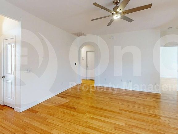5th image of 112 Esparza Ct