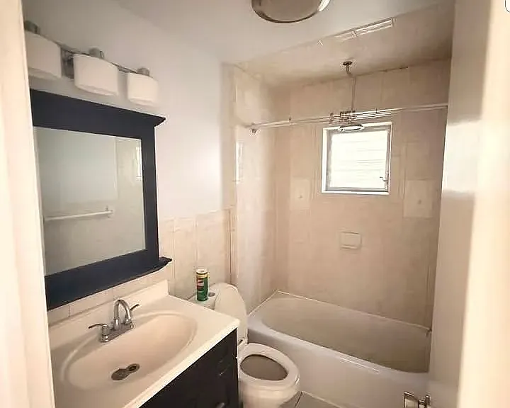 31 W 34th St #2 — Photo 12