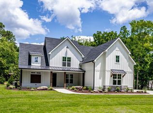 1000 Winged Foot Dr, Greensboro, GA