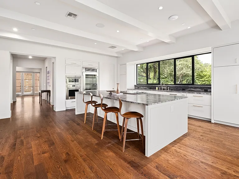 4500 River Wood Ct — Photo 12