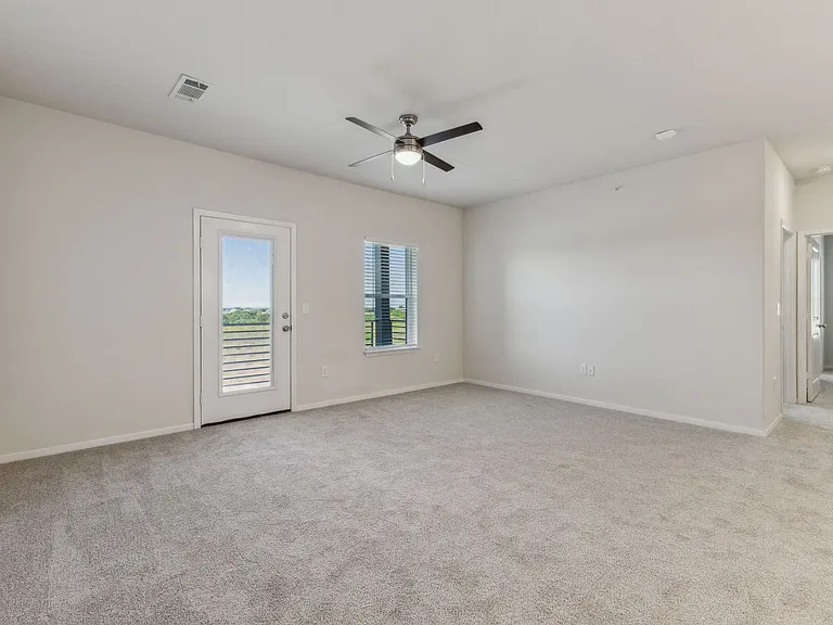 Stone Creek Flats - Brand New Apartments in Sherman, Texas — Photo 60