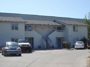 124 Omni Cir APT 1, Medford, OR 97501