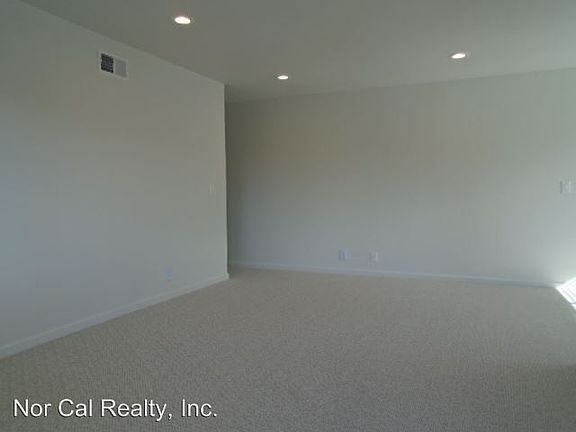 3rd image of 2297 Medallion Dr APT 4