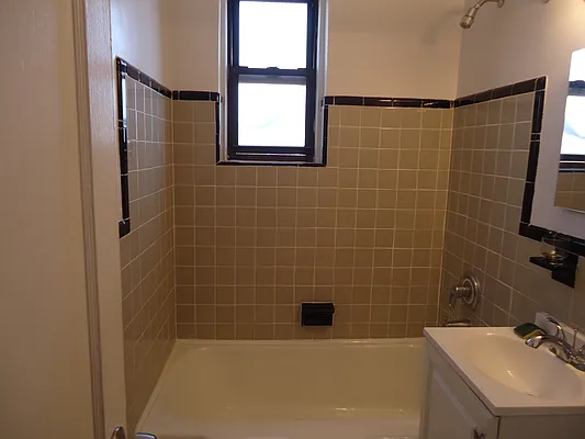 Rented by The Coop Connection LLC | media 3