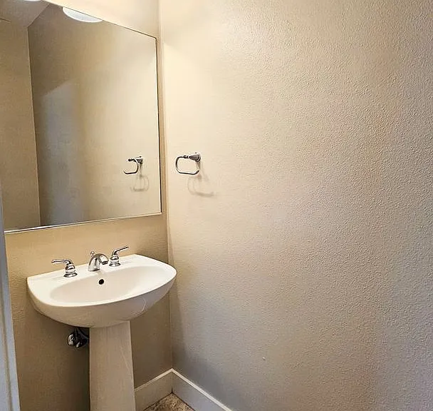 165 Casey Way — Photo 5