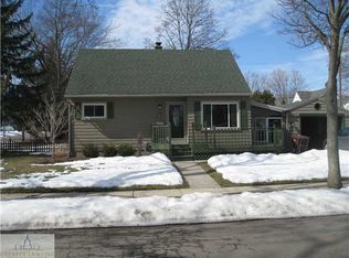 2418 Clifton Ave, Lansing, MI 48910