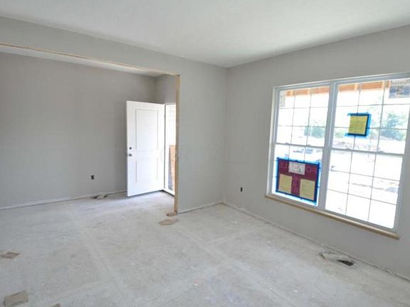 2nd image of 792 Deer Run Dr Lot 6555
