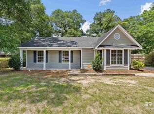 6820 Alston Ct, Mobile, AL 36618