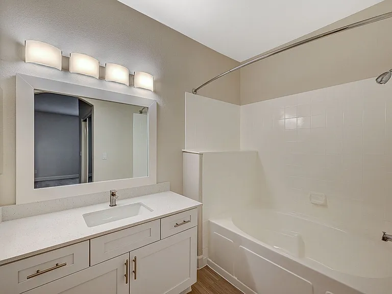 Morningstar Apartments — Photo 26