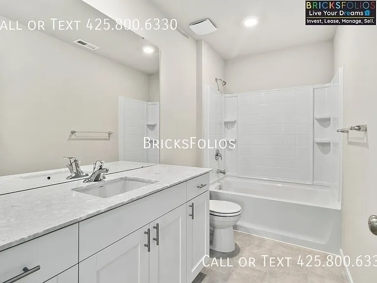 1342 SW Pendleton Way #A — Photo 26