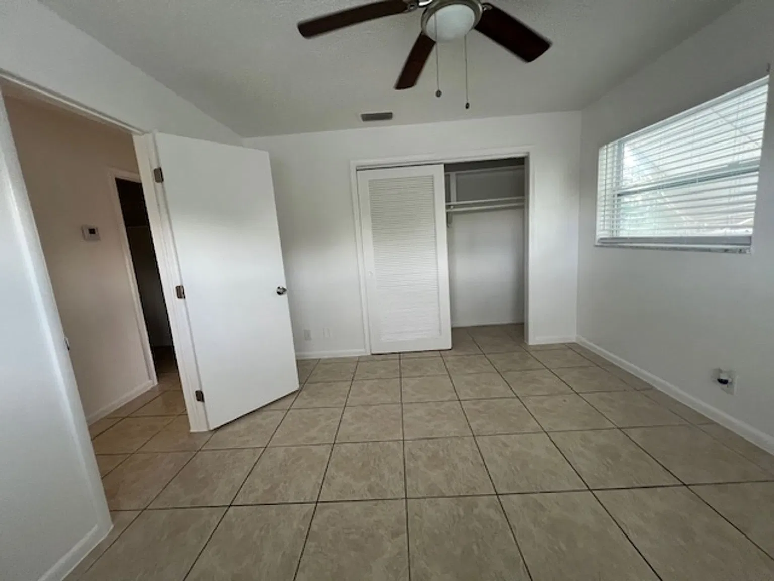 523 S K St Lake Worth, FL 33460 — Photo 3
