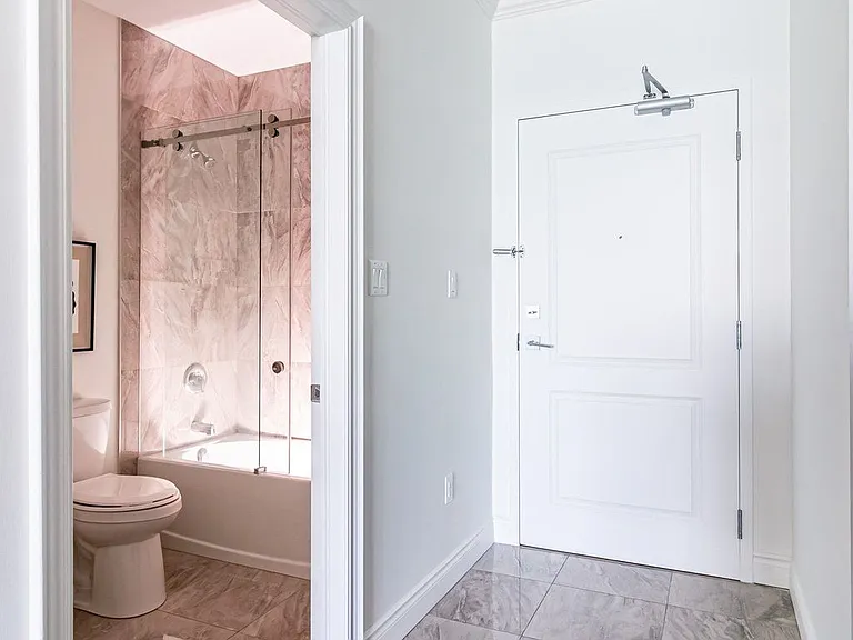 101 Shoreview Pl #631 — Photo 9