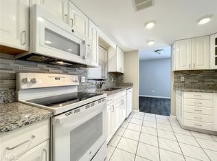 408 S Hawthorn Cir, Winter Springs, FL 32708